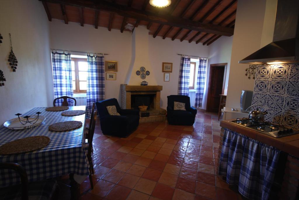 Agriturismo Villa Opera Volterra Room photo